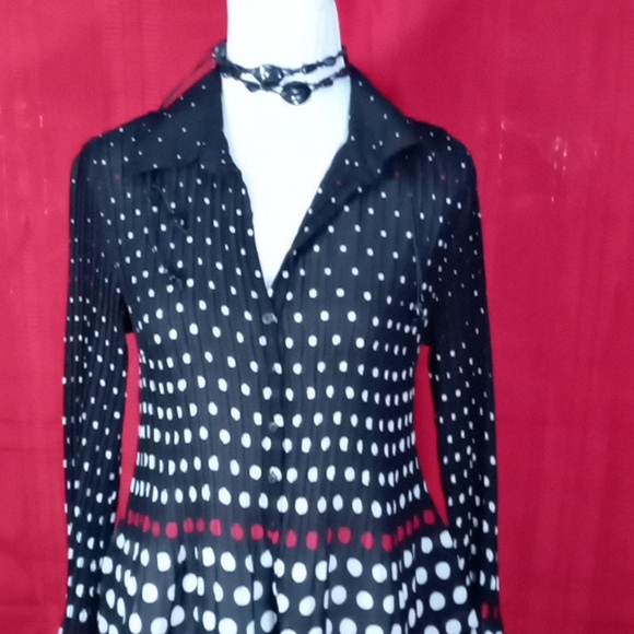 Sunny Taylor top gently worn - Picture 5 of 5